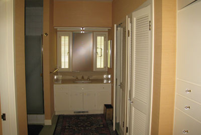 Bathroom: Before